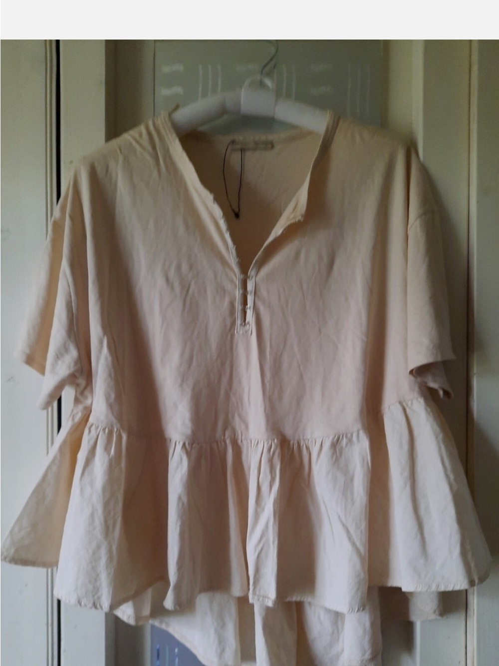 Zara Cream Peplum Short Sleeve Blouse